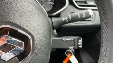 Renault Clio 1.0 TCe 100 Play 5dr Petrol Hatchback